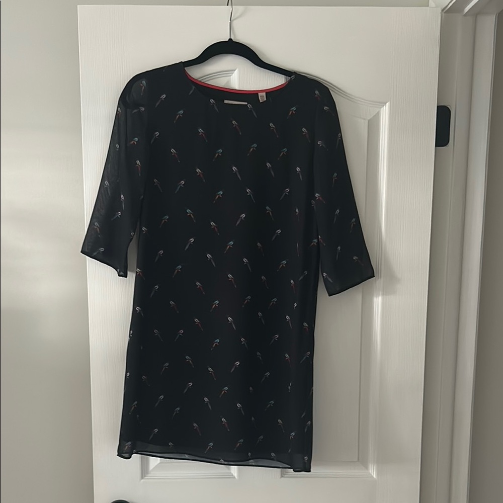 Elegant Ted Baker Black Dress with Subtle Pattern